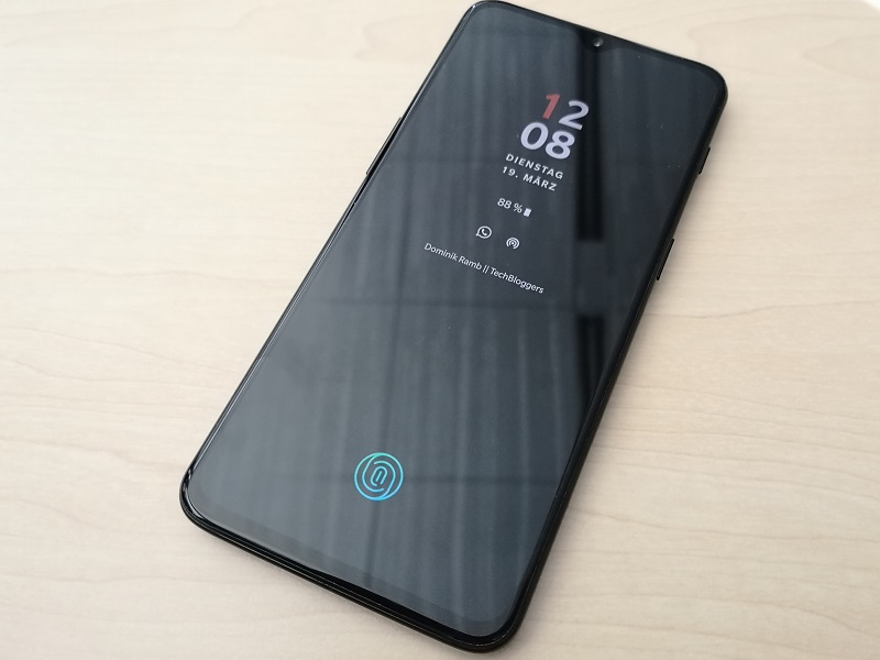 OnePlus 6T Front